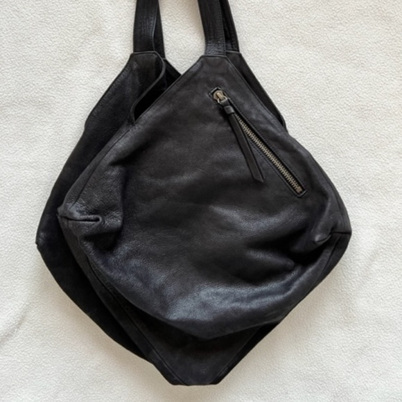 KOOKAI PARIS Leather Shoulder Tote Bag - Picture 2 of 7